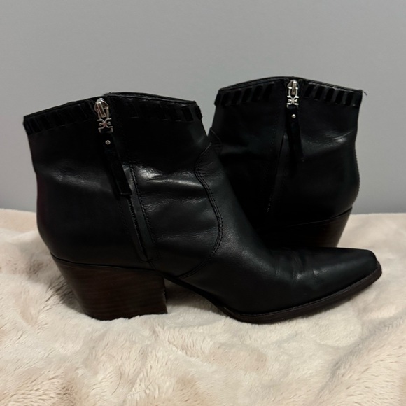 Sam Edelman Willice Black Leather Ankle Boots with Fringe - Picture 5 of 9